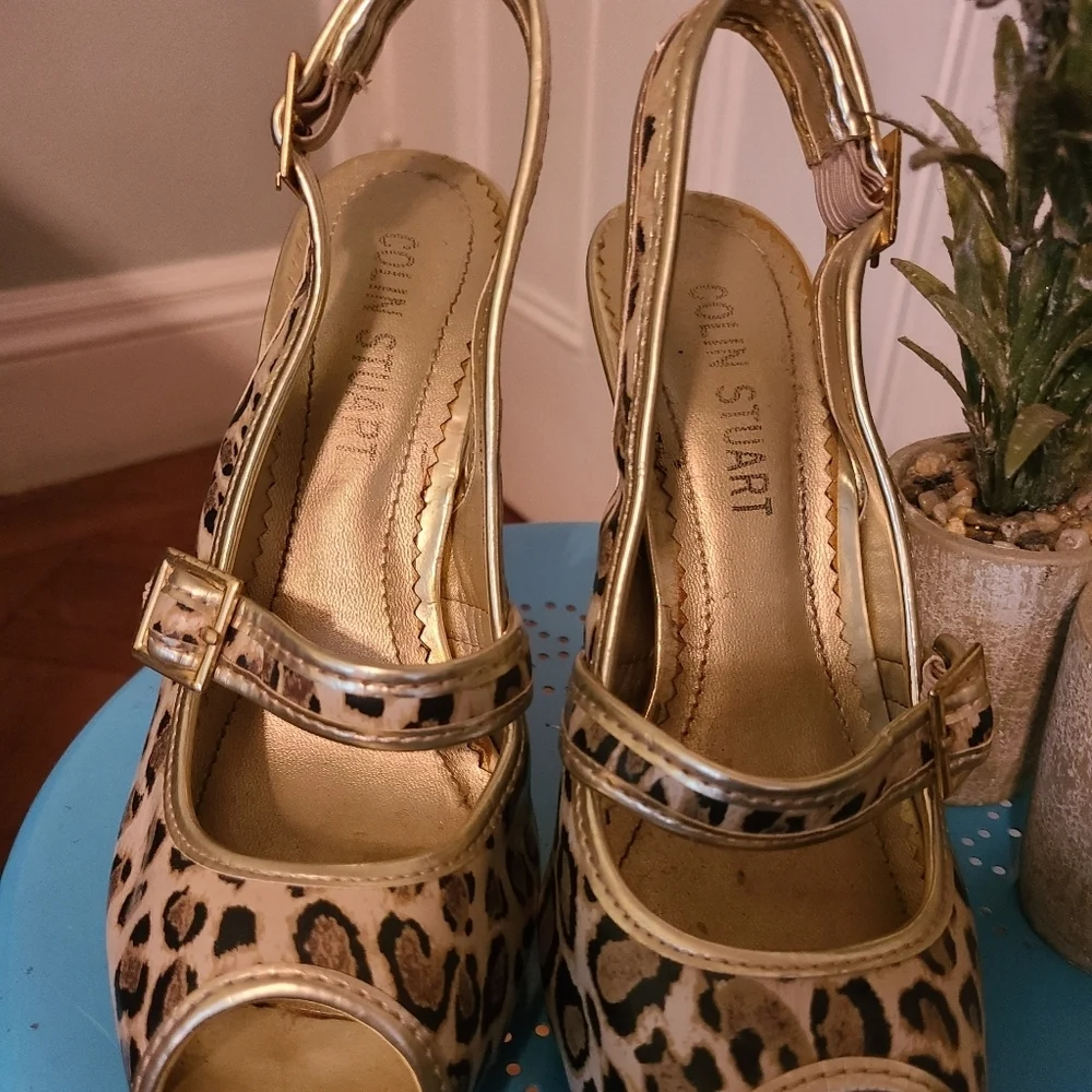 Colin Stuart leopard and gold heel shoes 7.5 hp 5x🔥🔥🔥🔥🔥